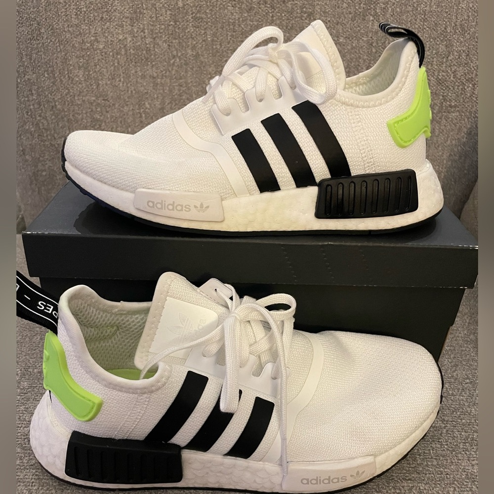 Adidas NMD_R1 Boost White Black Signal Green Shoes FW2699 Women's US Size 6.